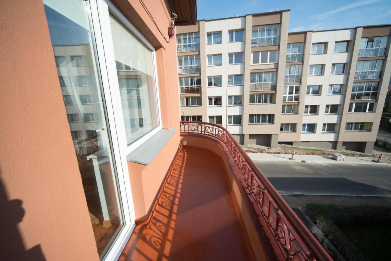 Petro Delux Apartments Center Каунас Екстериор снимка